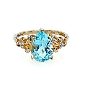 Aquamarine and Diamond 14k Gold Ring